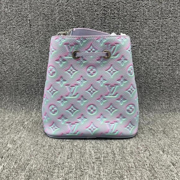 100% Authentic Louis Vuitton Neo Noe Empreinte Bucket Bag - Picture 2 of 16